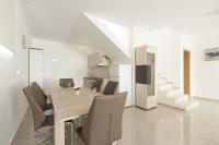 Digital Nomads Package - Deluxe Two-Bedroom Apartment with Terrace and Sea View