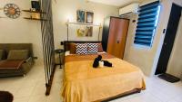 B&B Santa Rosa - Casa Cabilao Staycation - Bed and Breakfast Santa Rosa