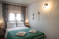 Lydia Guest House - Sea & Countryside Views - B&B Palaiókastron