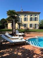 B&B Altavilla Monferrato - CASCINA BELLAVISTA - Luxury Country Villa + Pool - Bed and Breakfast Altavilla Monferrato