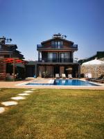 Villa with Sea View