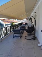 Petmeza Top Aigio City F - Bed and Breakfast