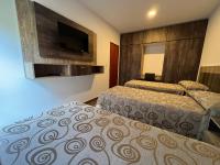 Dreibettzimmer mit eigenem Bad