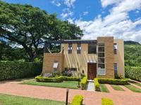 ACATA - Condominio Campestre / Casa - B&B