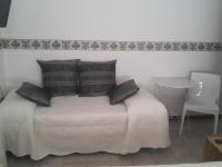 Triple Room with Shared Bathroom