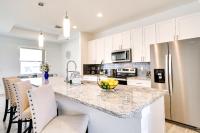 Furnished Lanai and Yard Comfy Lehigh Acres Getaway - B&B Lehigh Acres