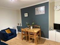 B&B Porth - Family or workers home - transport links & hiking - Bed and Breakfast Porth