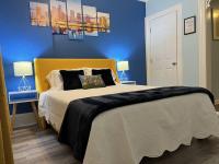 B&B Tampa - Luxury Suite by Tampa Convention Center & Hospital - Bed and Breakfast Tampa