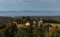 Hiša na Ravnah - B&B