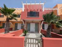 Large Townhouse close to Beach - B&B Sal Rei