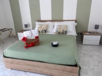 B&B Canosa di Puglia - Camera - Torre dell'Orologio - Bed and Breakfast Canosa di Puglia