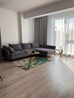 B&B Timişoara - Bright & Modern 3 Room Apartment with All Amenities and Underground parking - Bed and Breakfast Timişoara