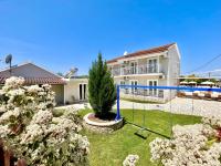 Sidari Beach Villa with private pool by DadoVillas - B&B Agios Ioannis