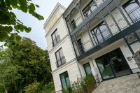 Villa Chloe Binz Appartements exklusiv in Top Lage mit Strandkorb am Strand - Chambres d'hôtes Ostseebad Binz