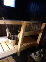 RT asunto, sauna, terassi ja autokatos - B&B