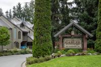 2BR plus Den in The Gables, Dog Friendly, Near Both Mountains, Wood Burning Fireplace, Free Parking - B&B Whistler