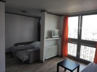 Studio Apartment 1526 - 4 Graniczna Street