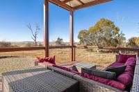 B&B Berridale - Bliss Cabin @ Belaxed Farm Berridale - Bed and Breakfast Berridale