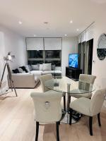 Luxury Royal Wharf 2 Bed - B&B London
