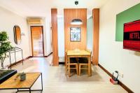 B&B Bandung - Cottonwood Midcentury Apartment at Majesty 811 - Bed and Breakfast Bandung