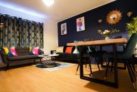 Enfield North London Spacious 3-BDR Apartment - Ferienwohnung London