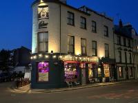 Town House Rooms - Bed and Breakfast Hastings