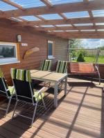 Fischerhütte IV Mobilheim - B&B Polchow