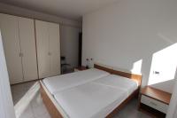 Appartamento con 3 Camere da Letto