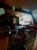 Family Room with Garden View