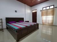 Ajith Homestay - B&B