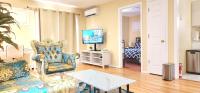 B&B Hillside - Modern Two Bedroom Apartment Jamaica Queens, NYC - Bed and Breakfast Hillside