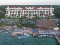JEEP+ BEST RESORT at Cozumel - B&B San Miguel de Cozumel