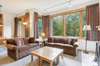 Highridge F2 Warm and Inviting 2 Bedroom Condo with Pool, Hot Tub, and Private Sauna - Ferienwohnung Killington