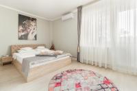 Apartamento con balcón