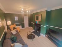 B&B Dublin - Modern 4 Bedroom Townhouse in City Centre - Bed and Breakfast Dublin