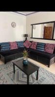 Studio Sleeps 2 with Balcony & Free Parking - B&B Sousse