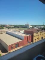 Silo View - heart of downtown - B&B