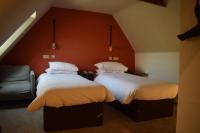 Tweepersoonskamer met 2 Aparte Bedden