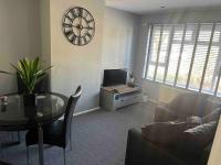 B&B Barking - Chilled space that sleeps upto 4 - Bed and Breakfast Barking