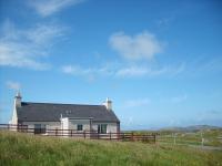 Harsgeir View Holiday Cottage -Wifi Go green - Chambres d’hôtes Breaclete