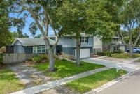 Clearwater 2 story pool home mins from the beach - B&B