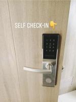 Cozy Comfy Suite 2BR w Balcony - Amazing Manila Bay View and City Skyline near MOA - Chambres d’hôtes Manille