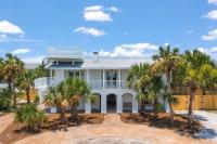 The Sunny Side-Pensacola Beach, 600 feet to Gulf, Private/Heated Pool, Games, Gear - Bed and Breakfast Pensacola Beach