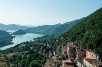 B&B Ascrea - (Incanto sul Lago Turano) la vista panoramica più bella - Bed and Breakfast Ascrea