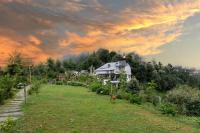 B&B Kāthgodām - SaffronStays Hydrangea Hill, Mukteshwar - Bed and Breakfast Kāthgodām