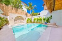 Villa Waikiki - Brand New 4BDR with huge Pool - B&B Seminyak