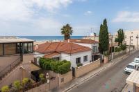 B&B Castelldefels - HHBCN Beach House Castelldefels #3 - Bed and Breakfast Castelldefels