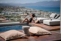 Olivea Slow Living Mountain View Apartment with Pool in Chania – Alectrona Living Crete - B&B Plataniás