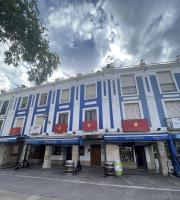 Blanco y Añil Plaza - Bed and Breakfast