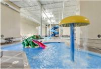 Luxury Two Queen Beds Condo - Grande Rockies Resort Indoor Parking Pool Hot tub GYM - Chambres d'hôtes Canmore